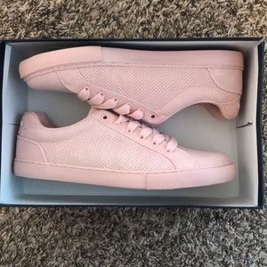 Nautica Women’s Sneakers BRAND NEW!